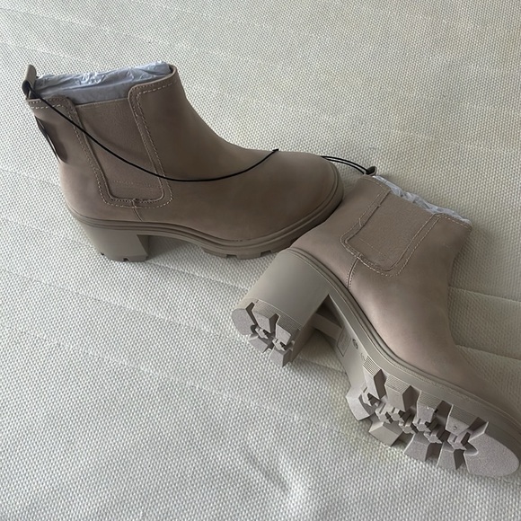 Boot Heels - Picture 2 of 3